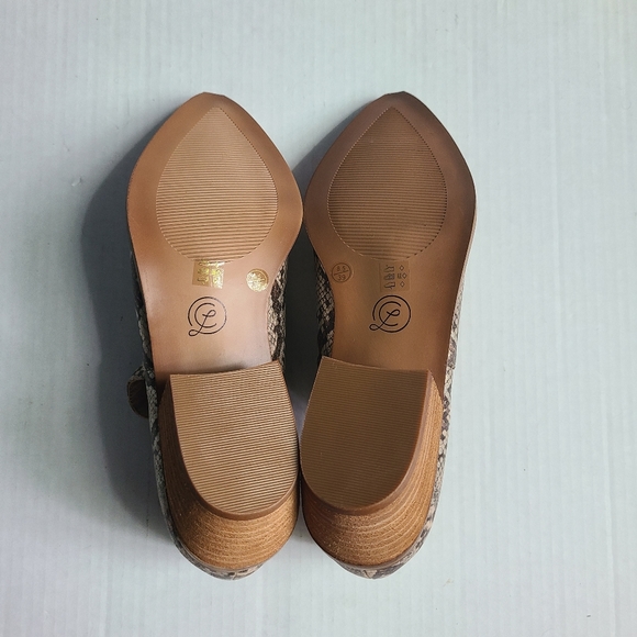 NWOT CHINESE LAUNDRY mali cream snake ankle boots - Picture 5 of 10